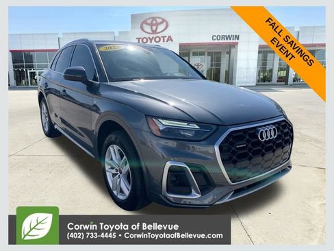 Used 2023 Audi Q5 2.0T Premium w/ Convenience Package AWD/4WD image 1