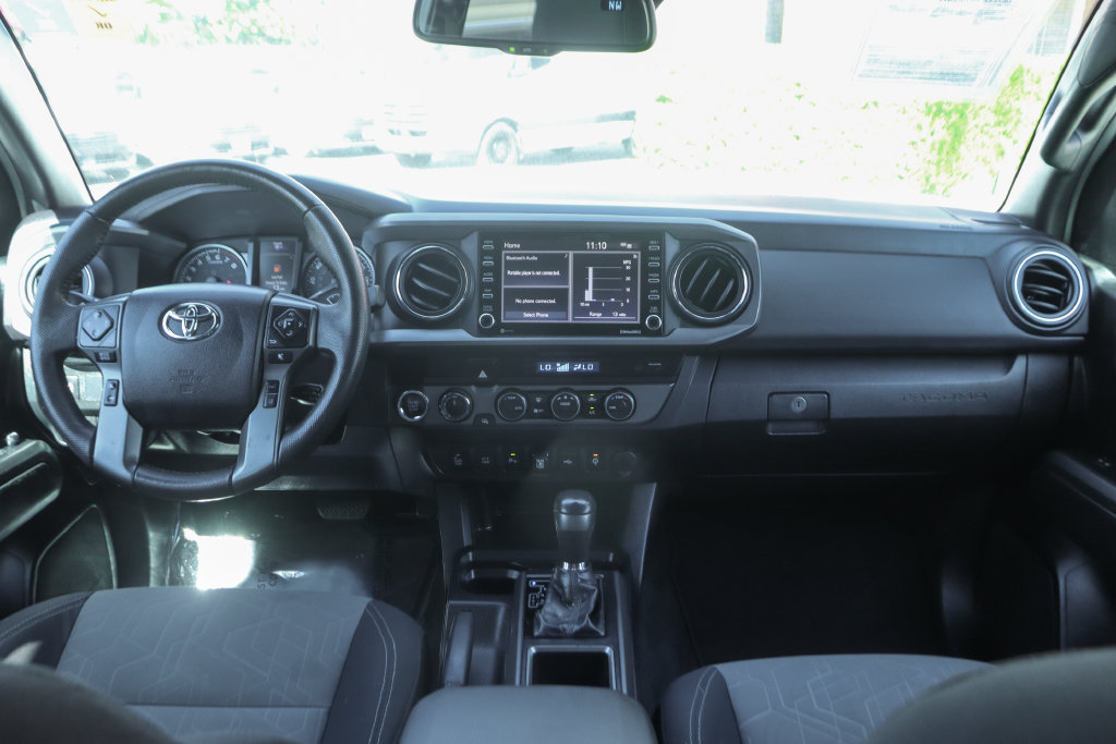 Used 2021 Toyota Tacoma TRD Off-Road w/ Technology Package AWD/4WD image 24