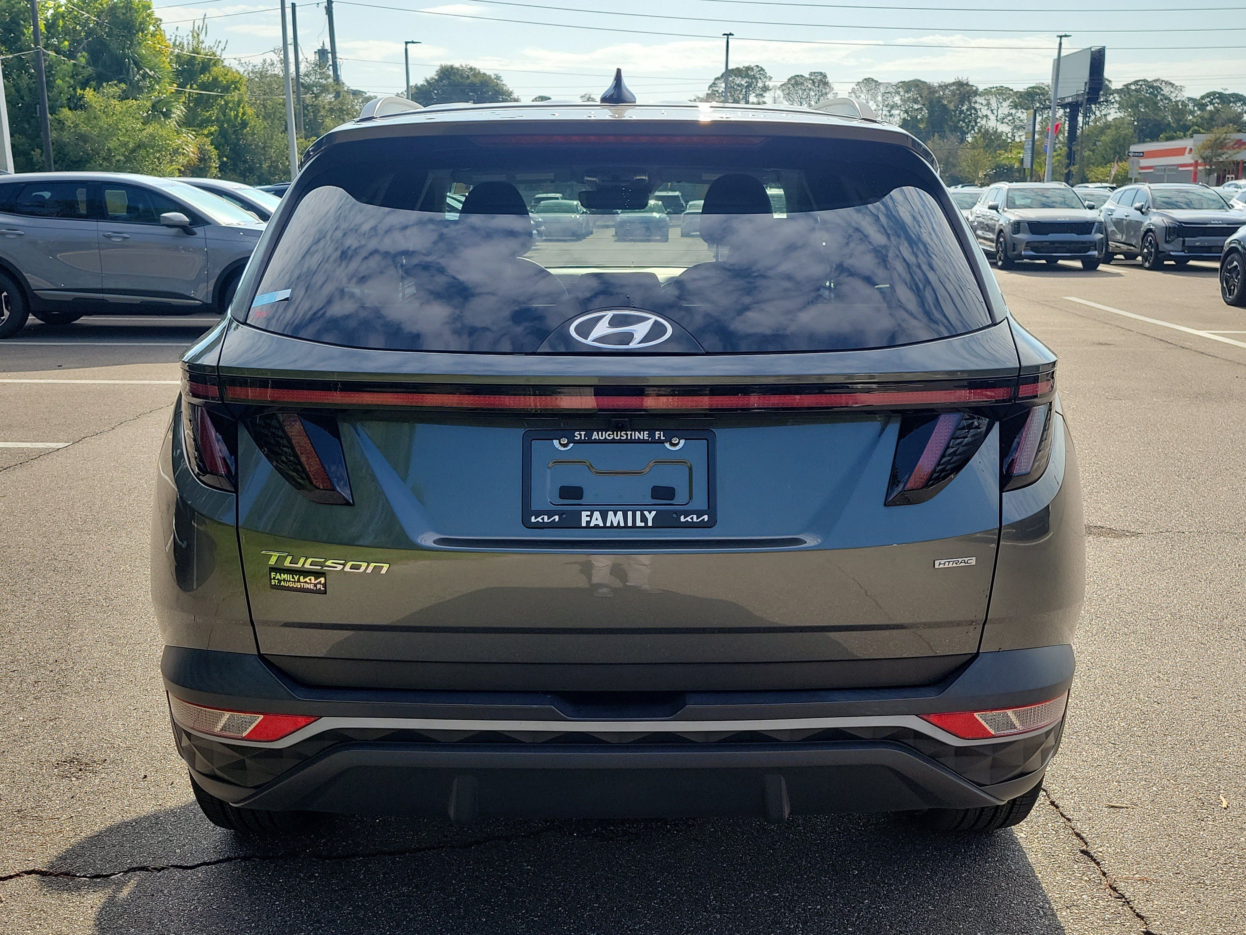 Used 2023 Hyundai Tucson SEL w/ Convenience Package AWD/4WD image 5