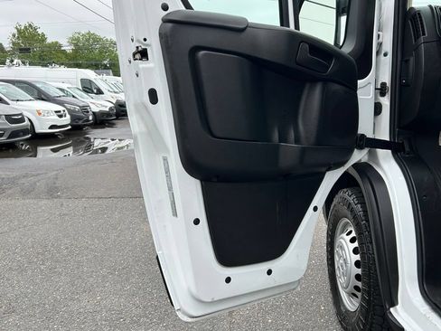 Used 2024 RAM ProMaster 2500 FWD image 27