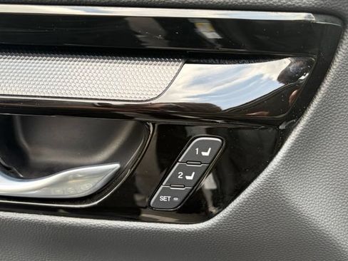 Used 2023 Honda CR-V EX-L image 14