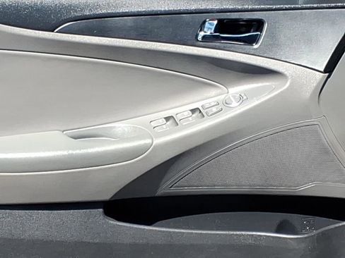 Used 2012 Hyundai Sonata GLS w/ Popular Equipment Pkg image 13