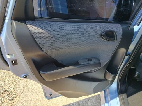 Used 2008 Honda Fit Sport image 8