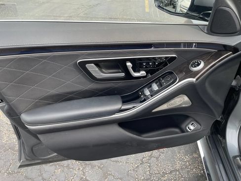Used 2021 Mercedes-Benz S 580 4MATIC Sedan image 20