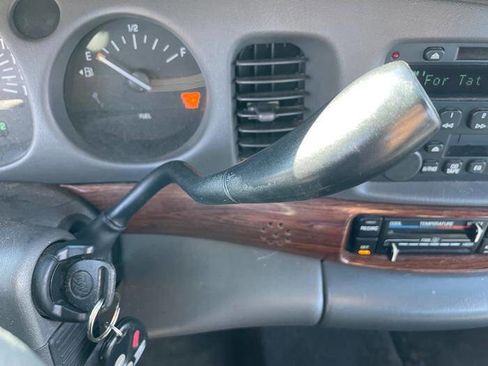 Used 2004 Buick Le Sabre Custom w/ Wheel and Sounds Package image 36