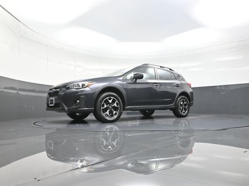 Used 2019 Subaru Crosstrek 2.0i Premium image 11