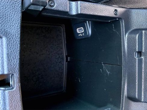 Used 2020 Jeep Gladiator Sport image 26