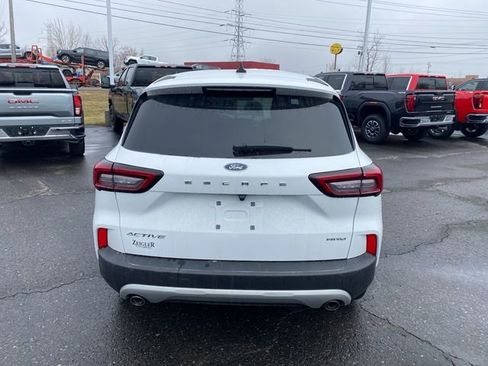 Used 2025 Ford Escape Active image 4