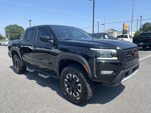 Used 2022 Nissan Frontier PRO-4X w/ Technology Package image 5