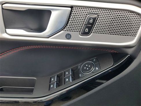 Used 2023 Ford Explorer ST-Line w/ Class IV Trailer Tow Package image 21