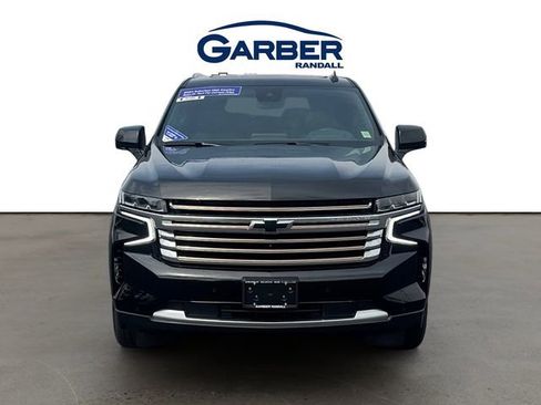 Used 2024 Chevrolet Suburban High Country w/ Max Trailering Package AWD/4WD image 8