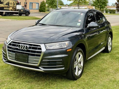 Used 2018 Audi Q5 2.0T Premium AWD/4WD image 3