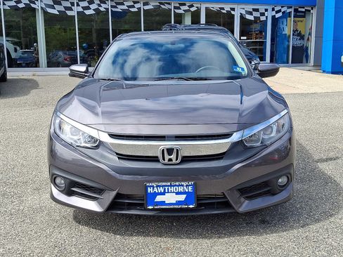 Used 2018 Honda Civic EX-T image 2