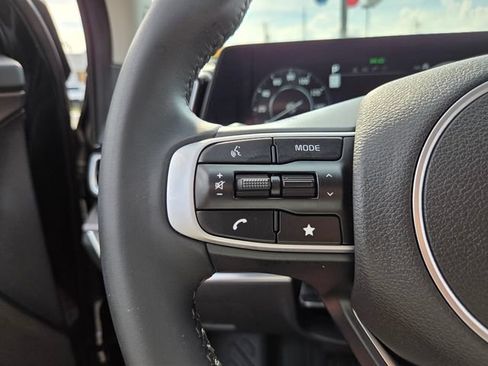 Used 2025 Kia Sportage SX FWD image 23