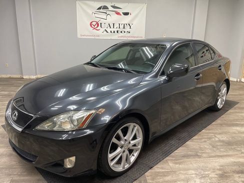 Used 2007 Lexus IS 250 RWD image 2