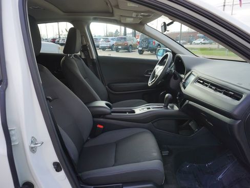 Used 2021 Honda HR-V EX image 30