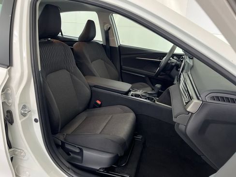 Used 2025 Toyota Camry LE FWD image 21