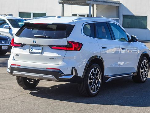 Certified 2025 BMW X1 xDrive28i w/ Convenience Package image 6