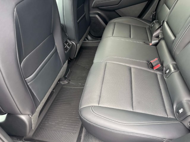 New 2027 GMC Terrain Elevation w/ Elevation Premium Package FWD image 13