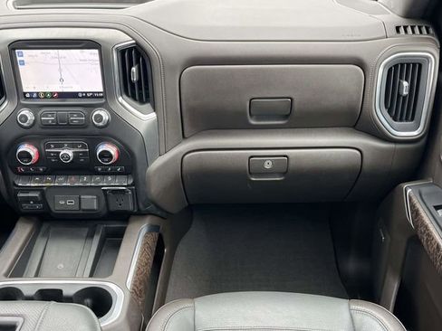 Used 2021 GMC Sierra 1500 Denali w/ Driver Alert Package II image 19