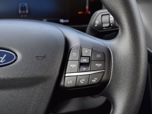 New 2026 Ford Maverick XL image 10