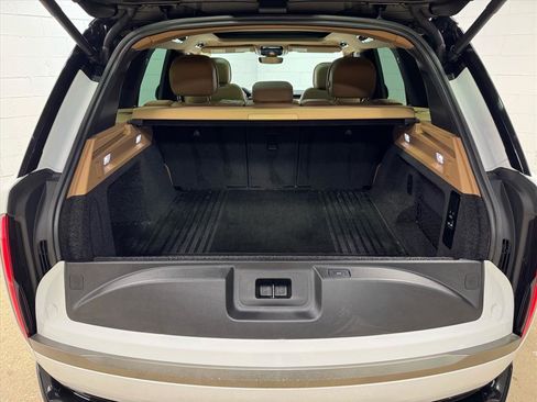 Used 2024 Land Rover Range Rover SE image 42