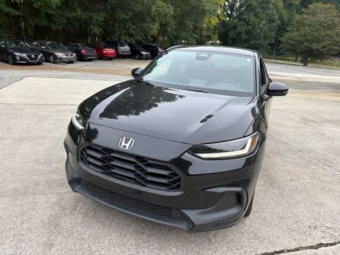 Used 2023 Honda HR-V Sport image 4