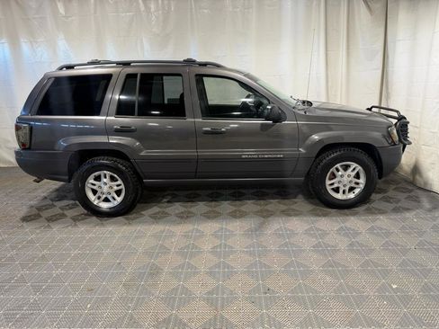 Used 2004 Jeep Grand Cherokee Laredo w/ Convenience Group AWD/4WD image 9