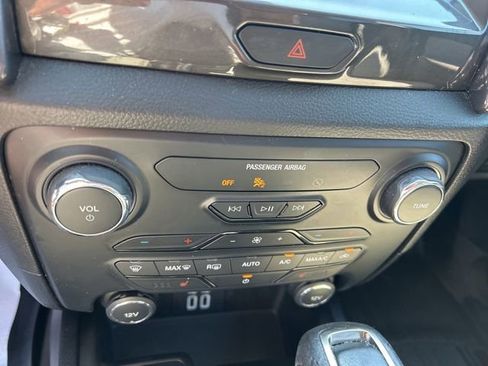 Used 2019 Ford Ranger Lariat w/ Technology Package RWD image 24