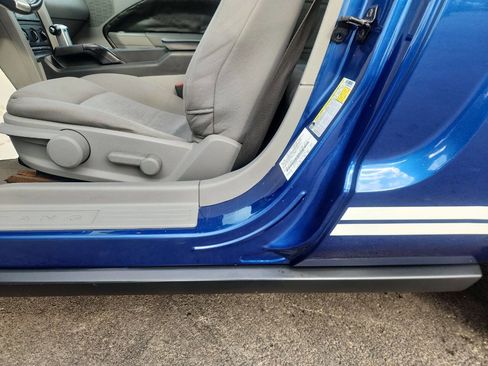 Used 2008 Ford Mustang Convertible image 15