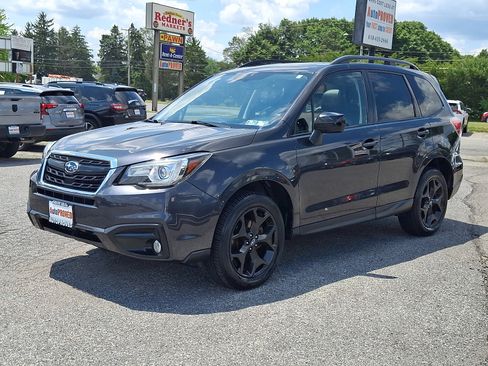 Used 2018 Subaru Forester 2.5i Premium AWD/4WD image 3