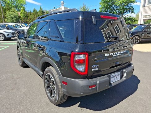 Certified 2025 Ford Bronco Sport Outer Banks w/ Outer Banks Tech Package+ AWD/4WD image 7