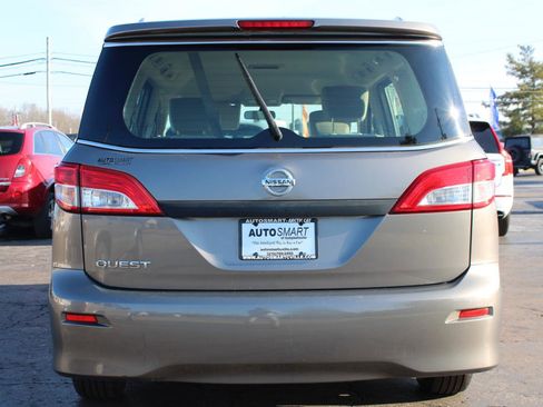 Used 2014 Nissan Quest S image 5
