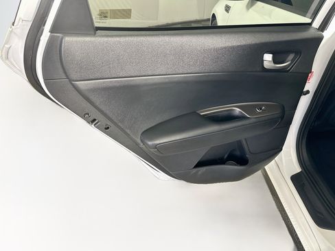 Used 2019 Kia Optima S w/ S Panoramic Sunroof Package FWD image 27