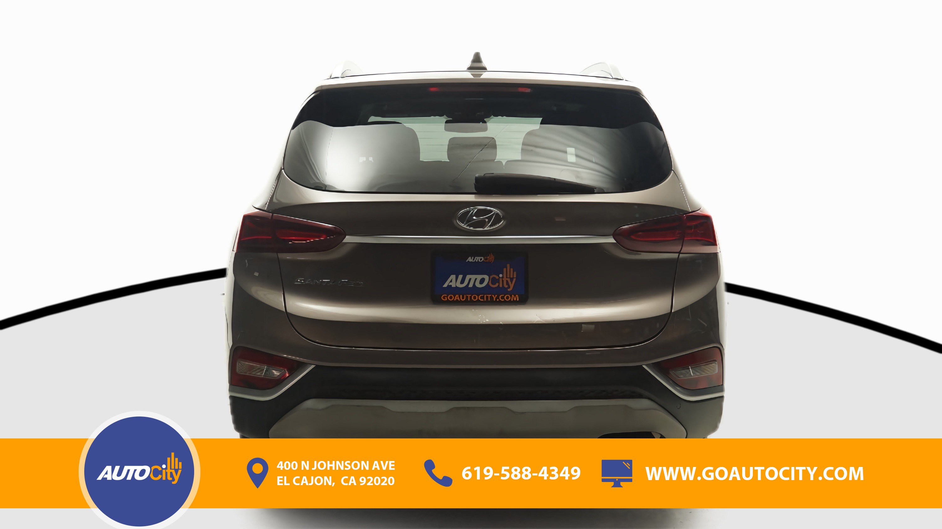 Used 2020 Hyundai Santa Fe SEL w/ Convenience + Premium Package FWD image 12