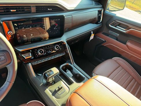New 2026 GMC Sierra 1500 Denali Ultimate image 32