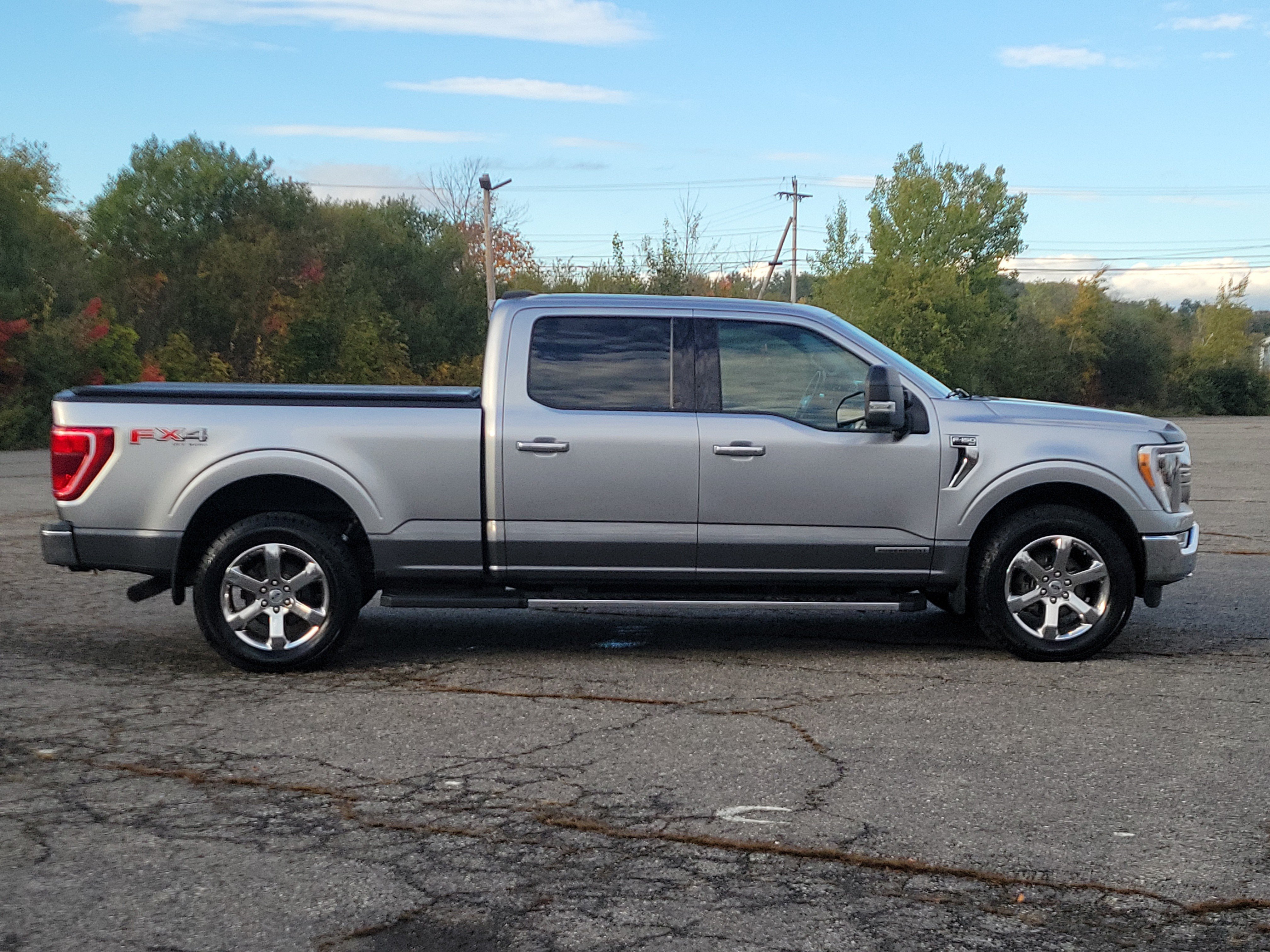 Used 2021 Ford F150 XLT w/ Equipment Group 302A High AWD/4WD image 4