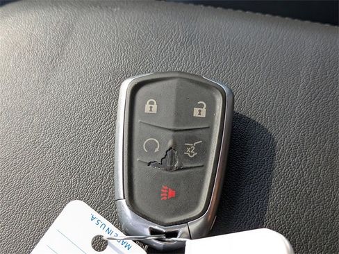 Certified 2022 Cadillac XT5 Premium Luxury w/ Technology Package image 37