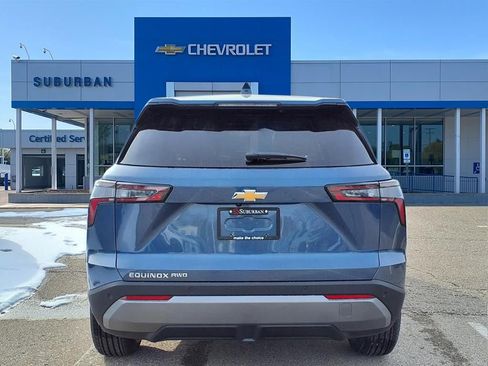 New 2026 Chevrolet Equinox LT w/ Convenience Package II image 5