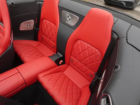 Used 2024 Mercedes-Benz SL 63 AMG S e Performance 4MATIC w/ Manufactur Interior Package image 15