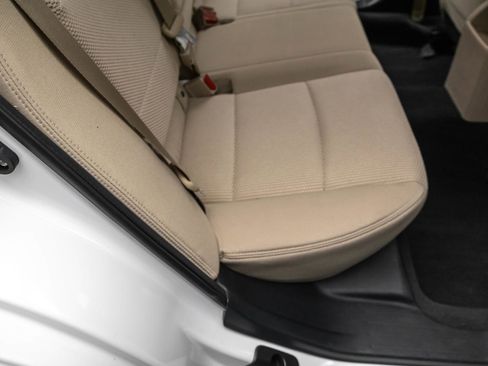 Used 2017 Subaru Outback 2.5i Premium image 36