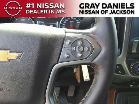 Used 2018 Chevrolet Silverado 1500 LTZ AWD/4WD image 14