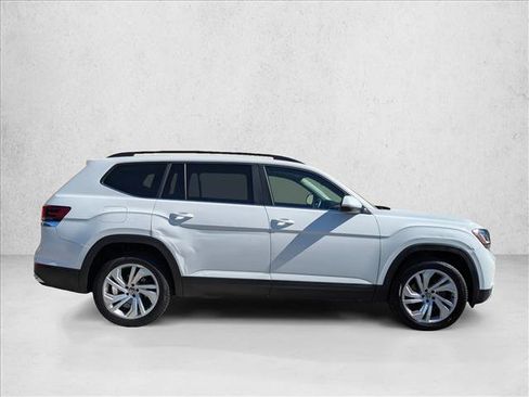 Used 2021 Volkswagen Atlas SE image 4