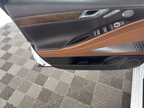 Used 2022 Genesis G80 2.5T w/ Advanced Package image 20