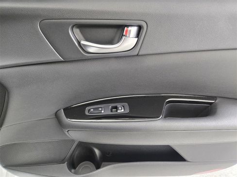 Used 2020 Kia Optima EX image 21