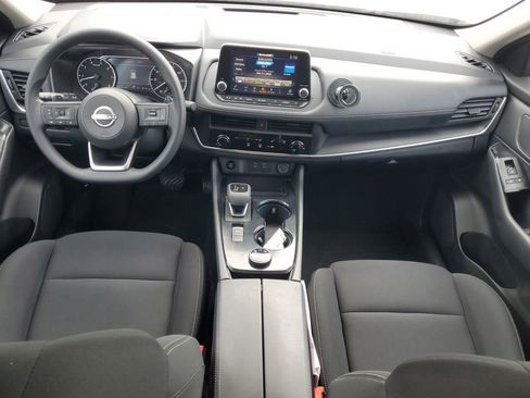 Used 2024 Nissan Rogue S AWD/4WD image 11