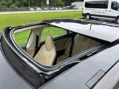 Used 2013 Tesla Model S Performance RWD image 7