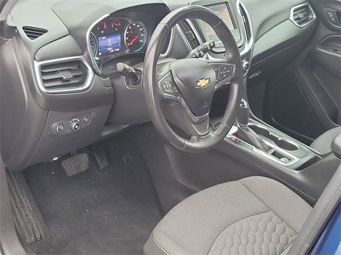 Used 2021 Chevrolet Equinox LT image 8