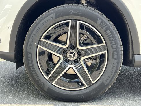 New 2026 Mercedes-Benz GLC 300 4MATIC image 17