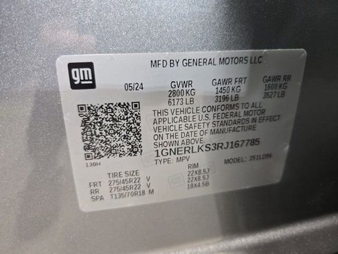 Used 2024 Chevrolet Traverse RS image 38